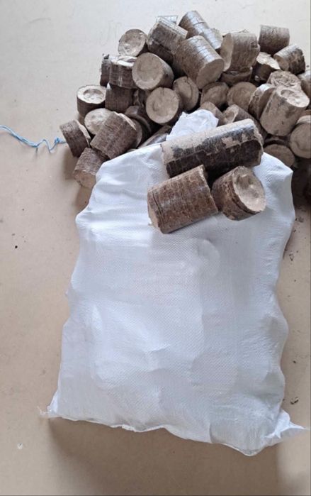 Brykiet bukowo-dębowy kominkowy