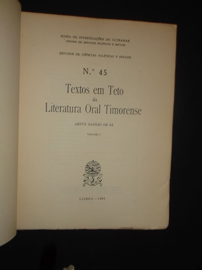 Timor-Sá (Artur Basílio de);Textos em Literatura Oral Timorense