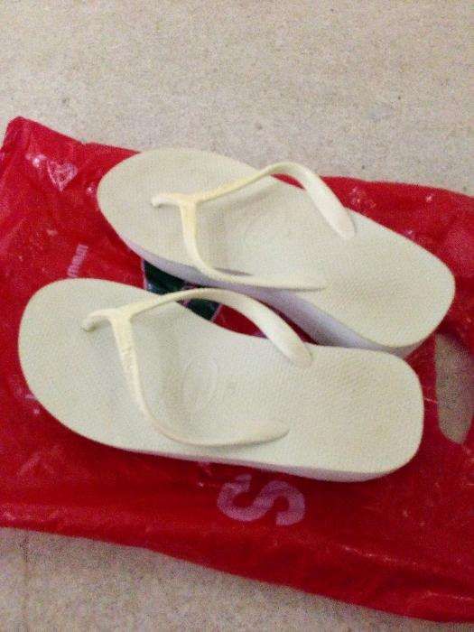 Havaianas Cunha & Havaianas com Bordado