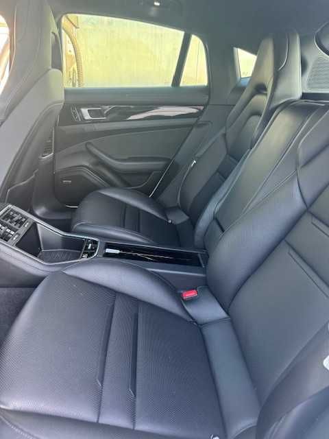 Porsche Panamera 4 E-hybrid Full