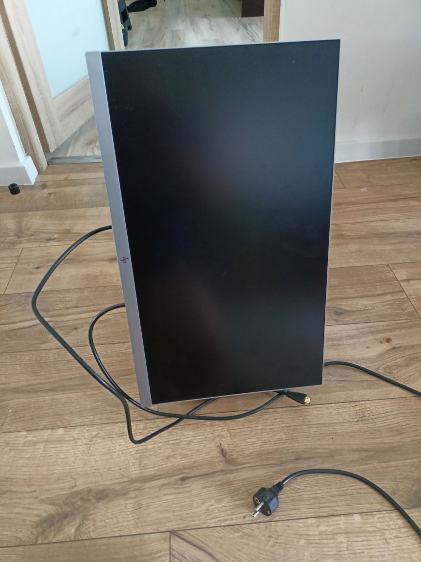 Monitor HP 24 cale model E 243