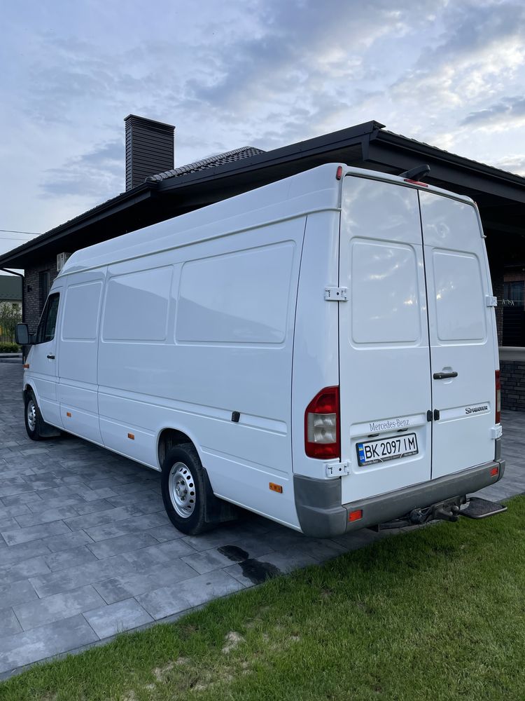 Свіжопригнаний Mercedes Sprinter 316