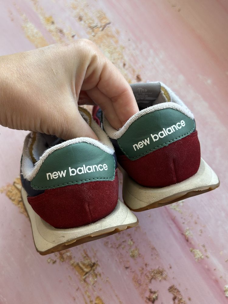 Дитячі кросівки New Balance