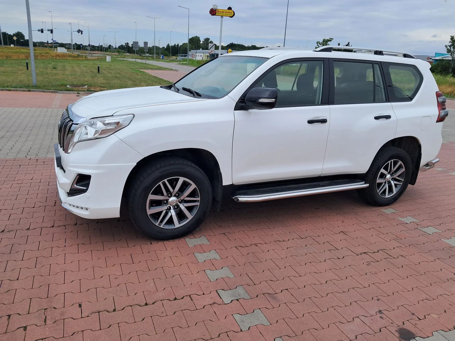 Toyota Land Cruiser Toyota Land Cruiser 150