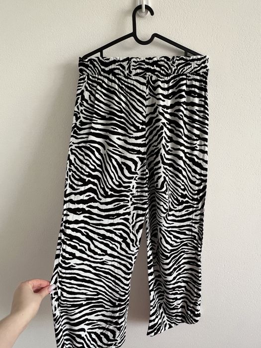 Комтюм Terranova