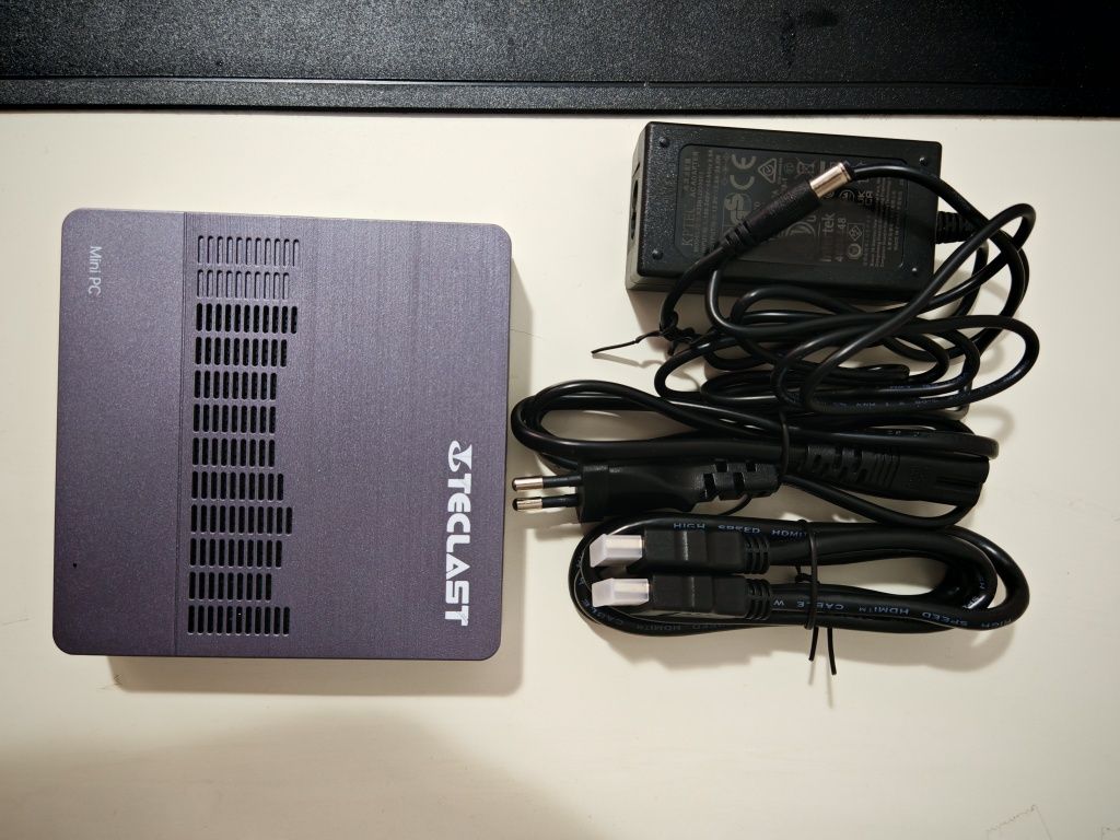 Mini PC com Windows 11 - atenção a descrição!