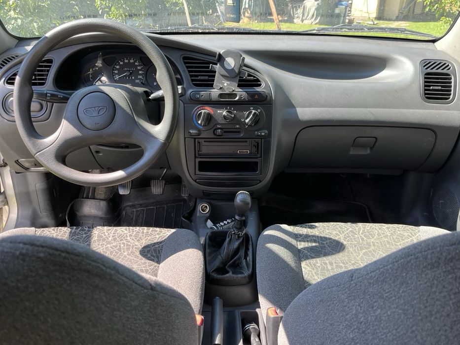 Продаю машину Daewoo sens 2006 року