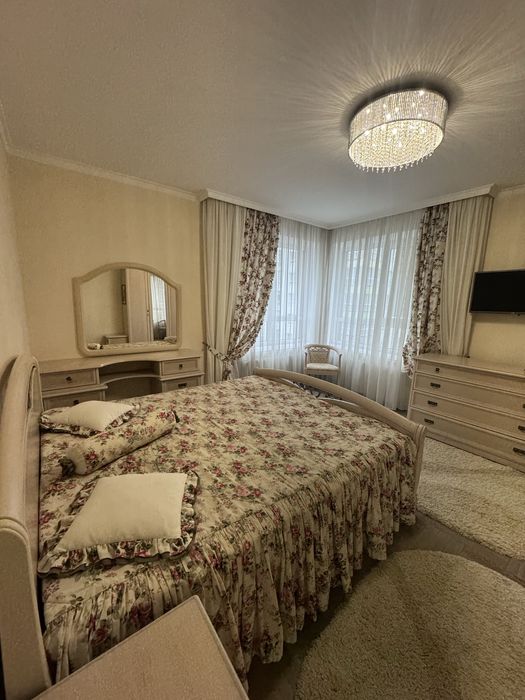 Продаж простороі стильної квартири в Калиновій Слободі!!