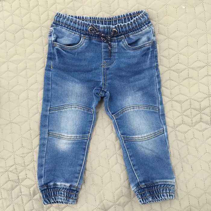 Calças de ganga cintura elástica. lupilu. 18-24m