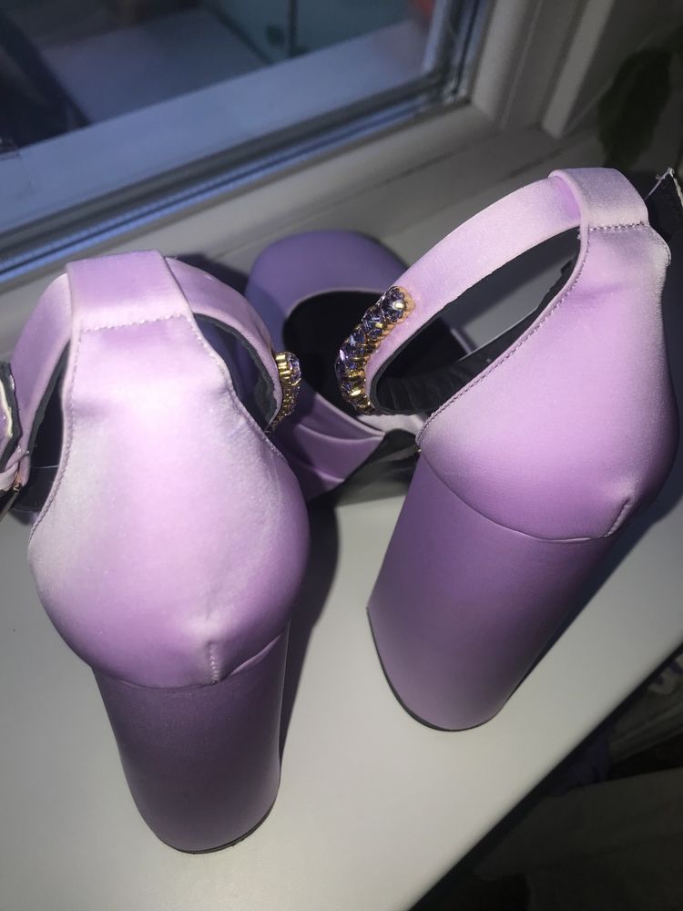 Туфлі Versace
