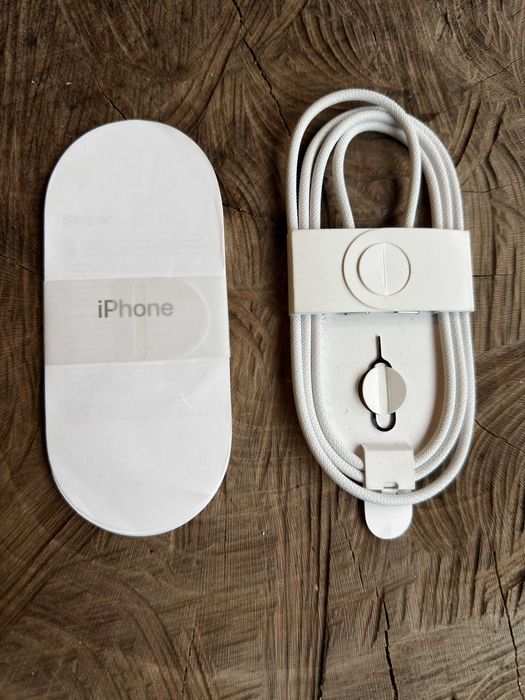 iPhone 16 Pro Max - Starlight - Com Garantia Apple + Oferta