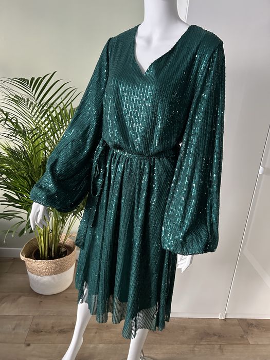 Sukienka zielona cekiny błyszcząca plus size cekinowa midi nowa rękaw