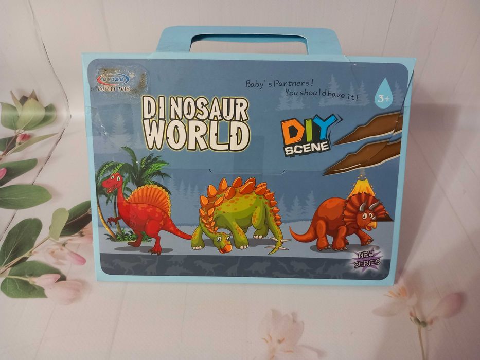 Dinosaur World Gra planszowa z figurkami dinozaurów 25 elementów
