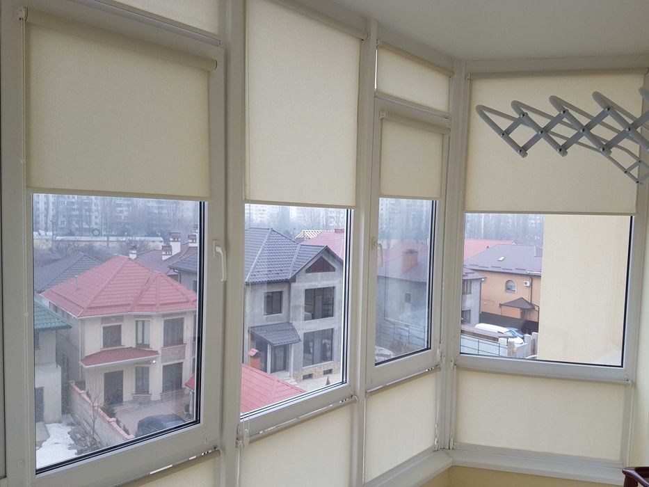 Продам 1к. квартиру, 4 эт., в массиве "Радужный"/Небесной сотни, Одеса