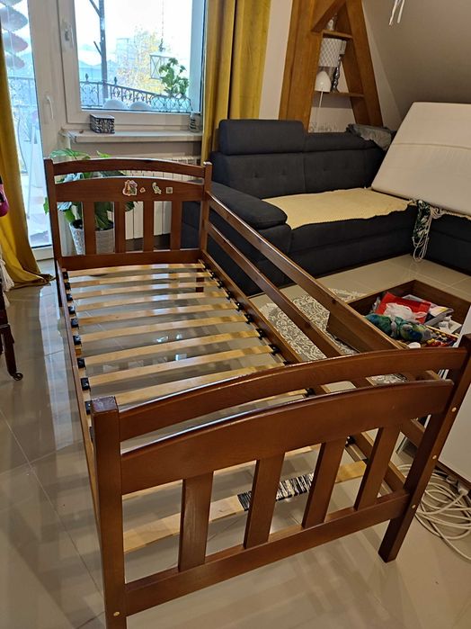 Łóżko młodzieżowe