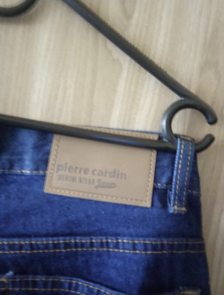 Nowe jeansy Pierre Cardin, tanio!