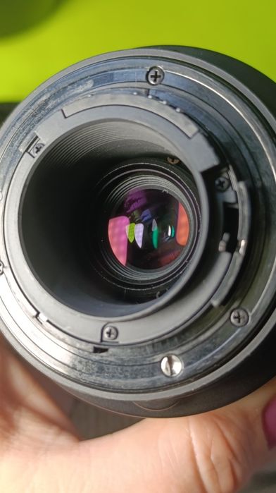 Об'єктив Nikon AF NIKKOR 70-300mm f/4.5-5.6G