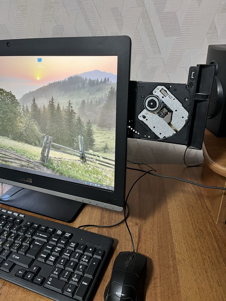 Моноблок ASUS A200IB в гарному стані