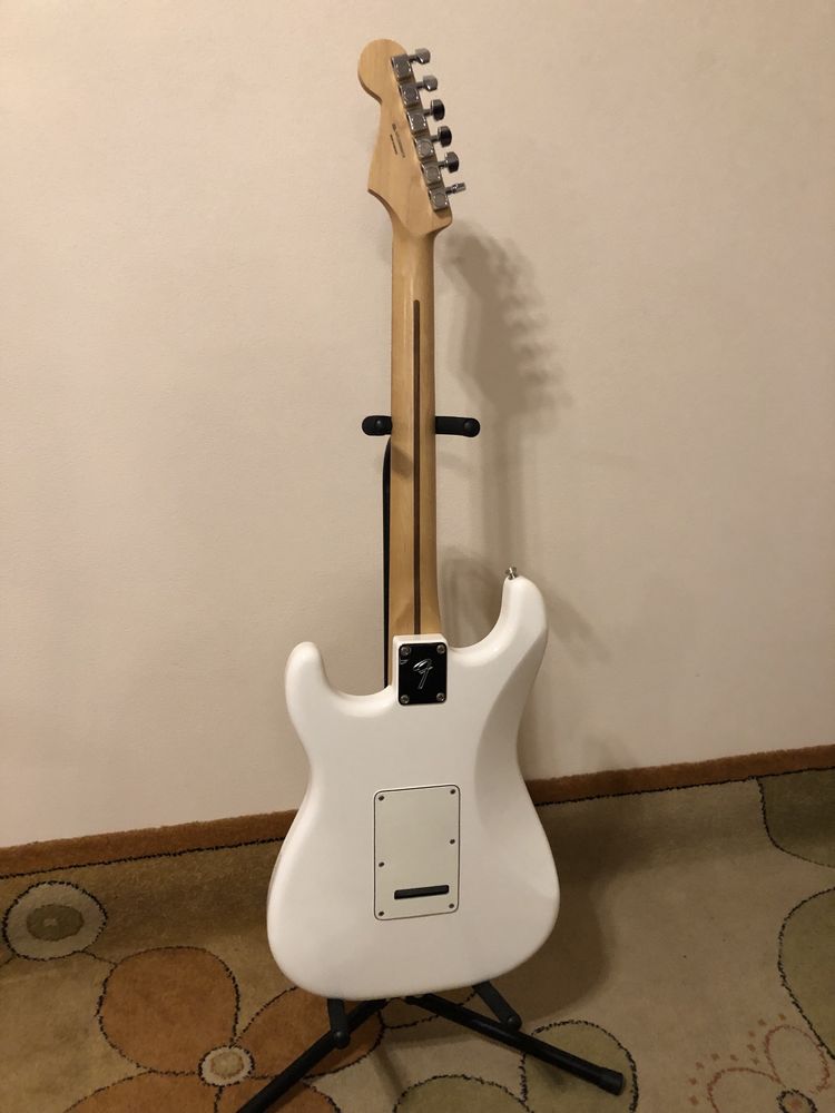 Fender Player Stratocaster 2020 PWT