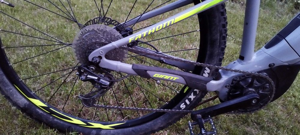 Giant Fathom E+2 E-bike 29 cali  roz.S Yamaha rower elektryk