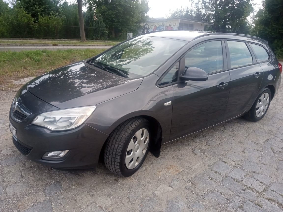Astra w super stanie