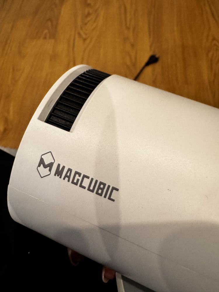 Projetor 4K Magcubic