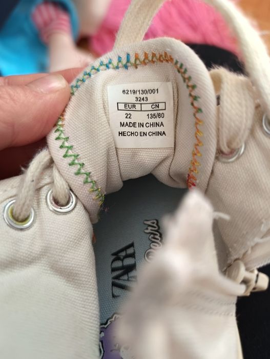 Trampki dla dziewczynki Zara