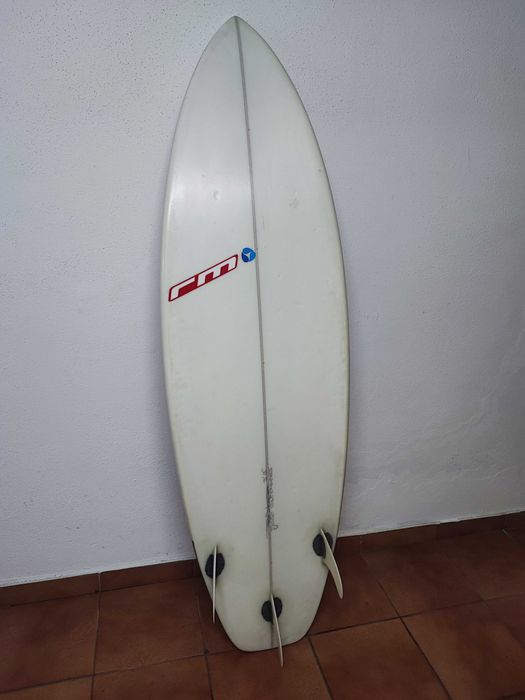 Prancha de surf RM (Ricardo Martins) 5'11" de 35.5L