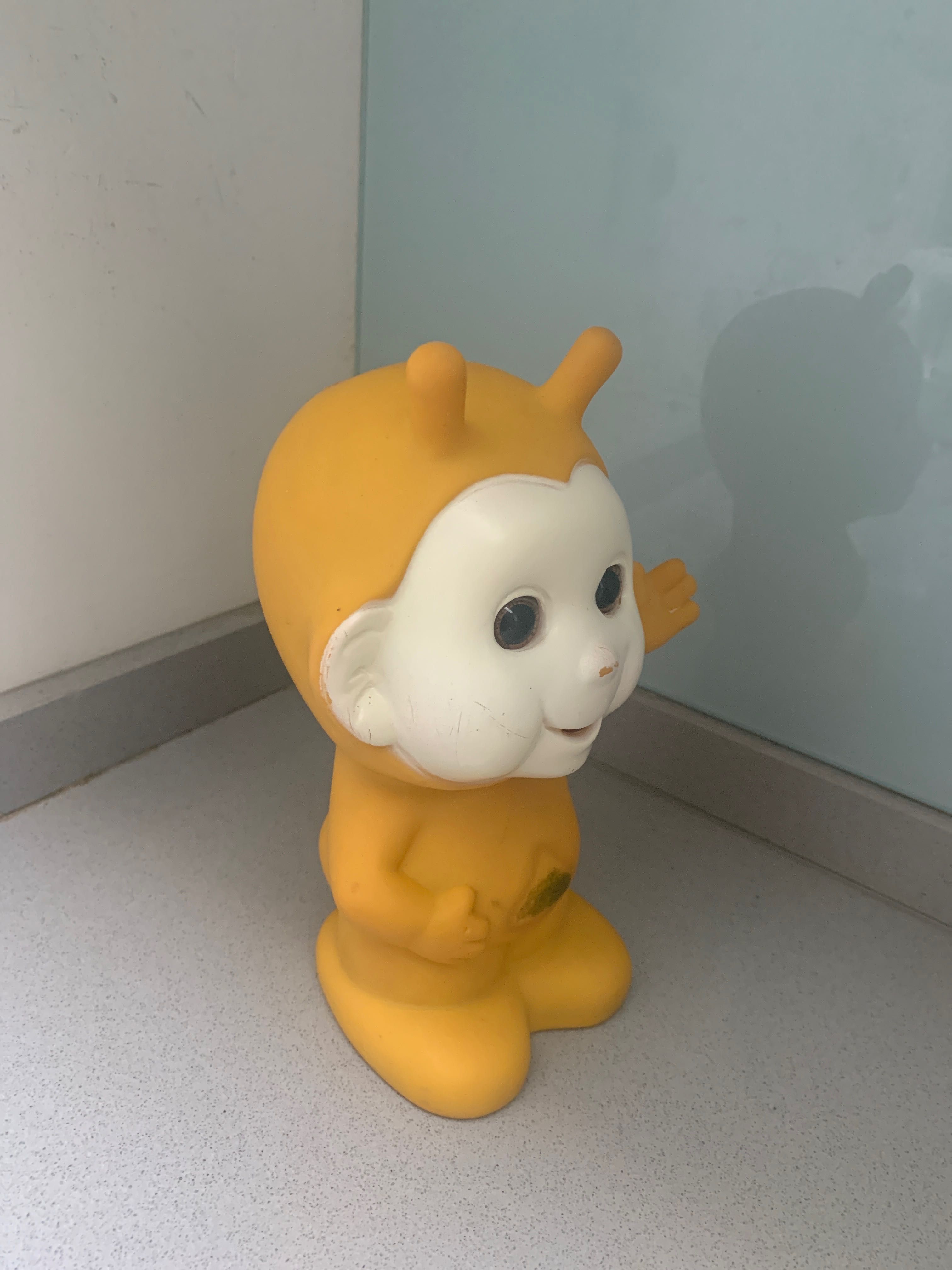 Brinquedo antigo Teletubbies mealheiro