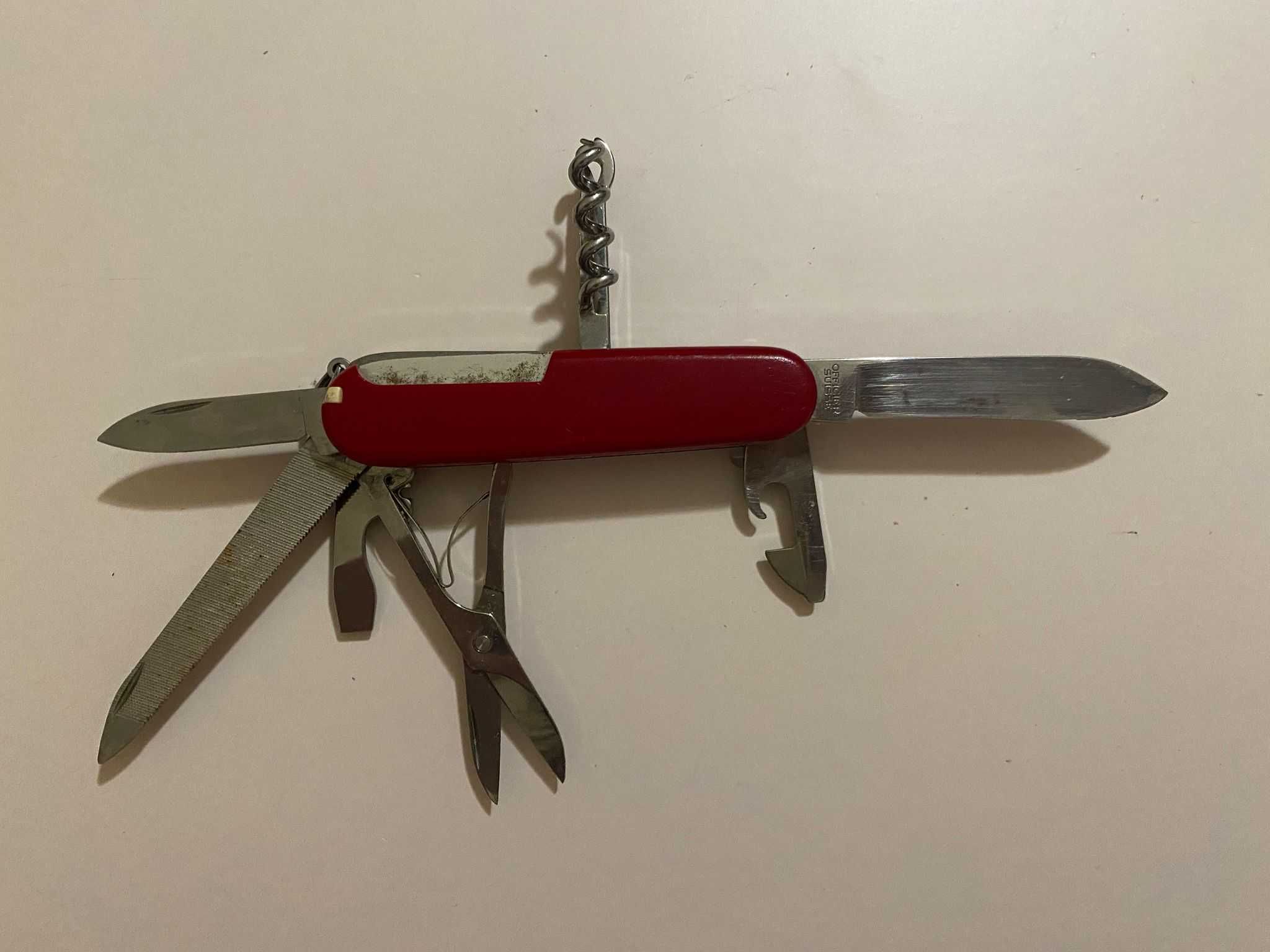 Canivete Victorinox Huntsman, Mountaineer e Outros - Tamanho Médio
