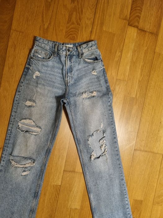 Bershka Calças de ganga com rasgões