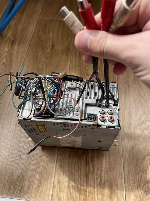 Kenwood DPX701U 3 RCA,USB,AUX 60x4 watt