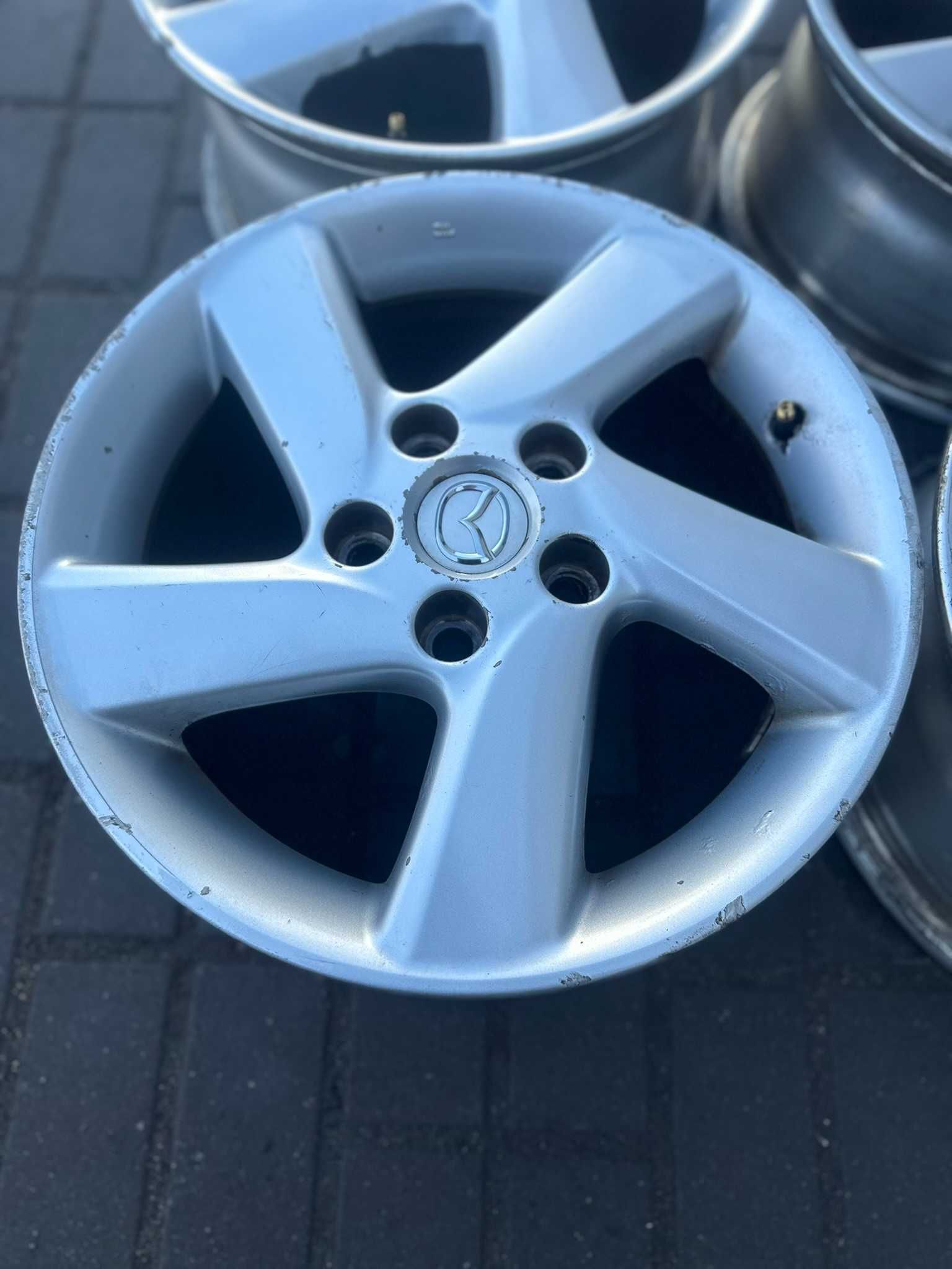 Felgi aluminiowe Mazda 15"