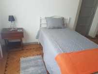 Alugo quartos margem sul