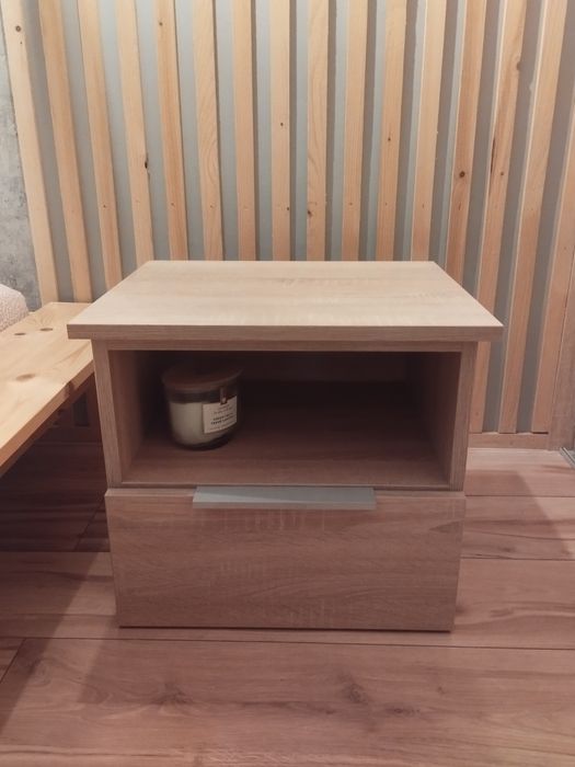 Szafka nocna do sypialni