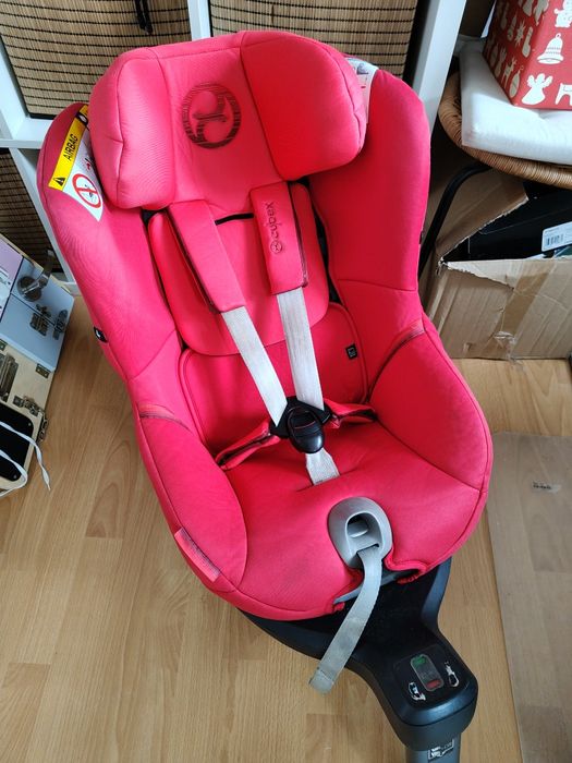 Fotelik samochodowy Cybex Sirona S I-size z bazą obrotową