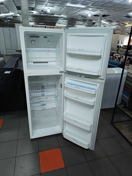 Двокамерний холодильник LG GR-U292SC