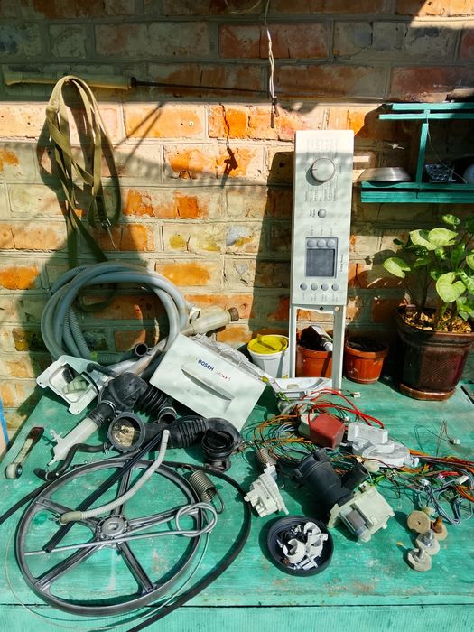 Двигун до пральної машини