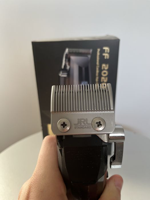 Maszynka jrl srebrna