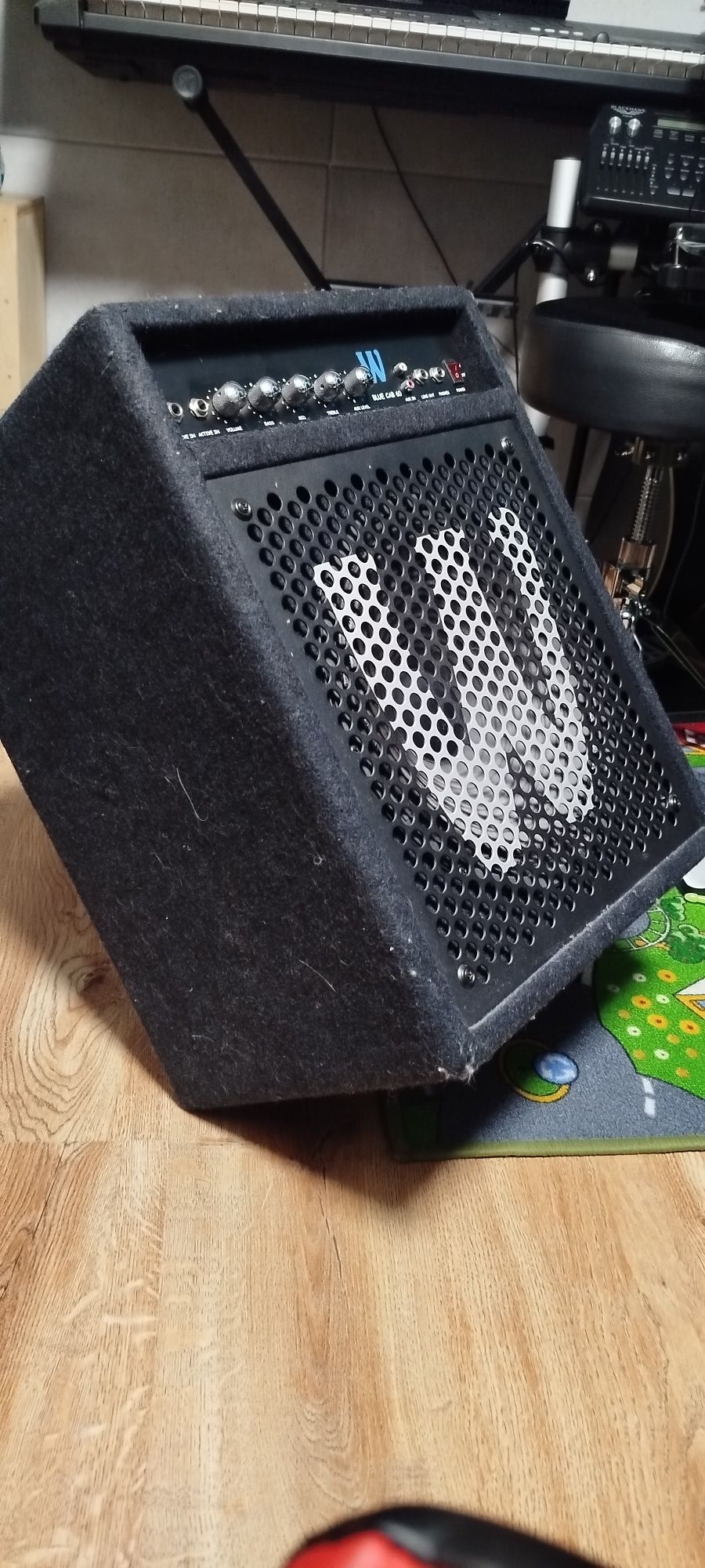 Wzmacniacz basowy warwick blue cab 60w