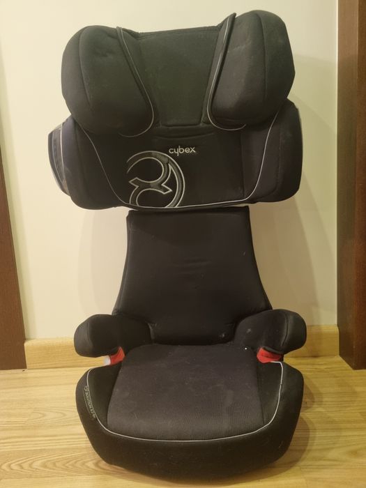 Fotelik samochodowy dziecięcy