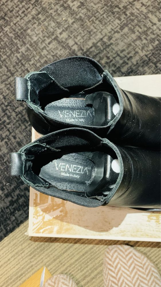 Damskie skórzane buty na obcasie