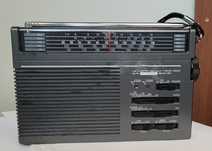 Radio Sangean model 786