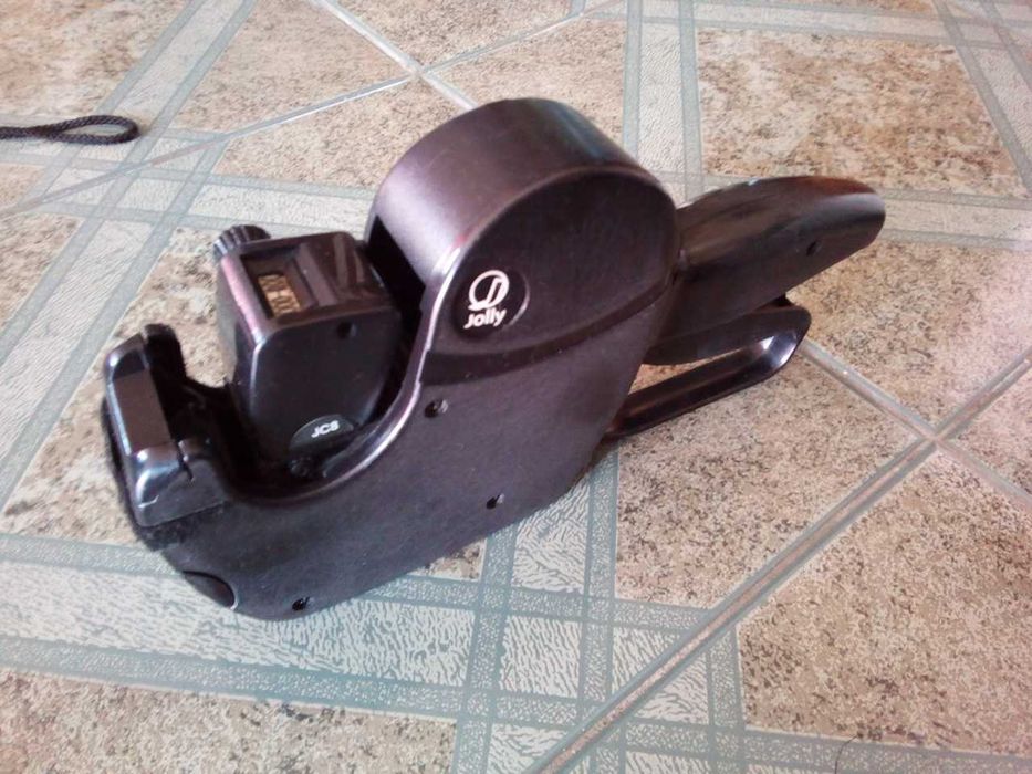 Etiquetadora, como NOVA!