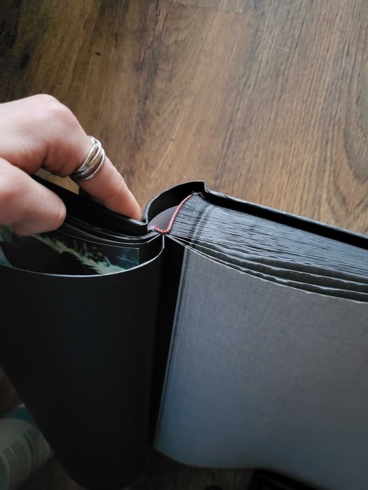 Elegancki, duży, czarny album na zdjęcia, ala segregator, A4