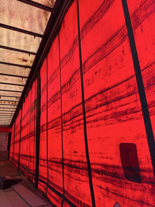 Брезент тент гідроізоляція