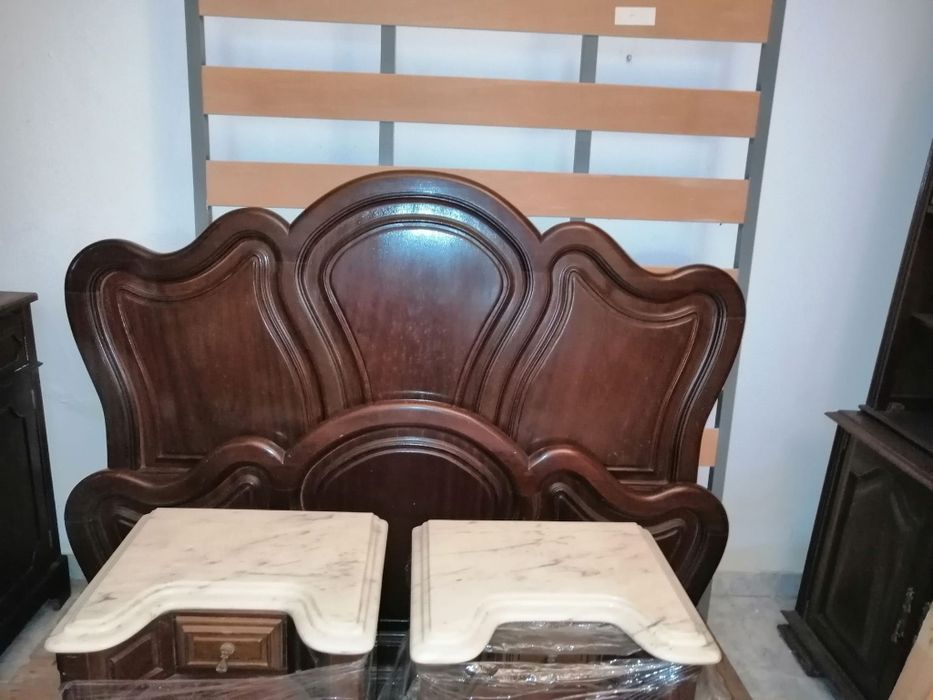 Mobilia de quarto, sala e hall entrada