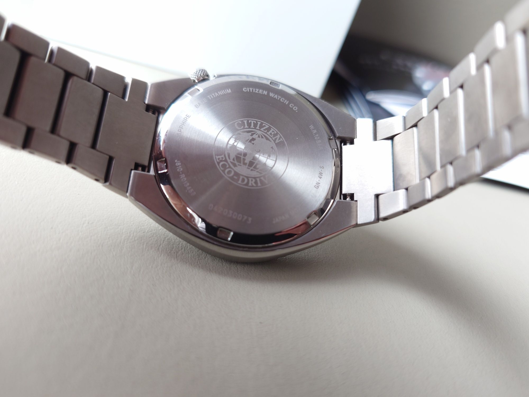 Citizen Armor AW1660-51H
Eco Drive Titanium