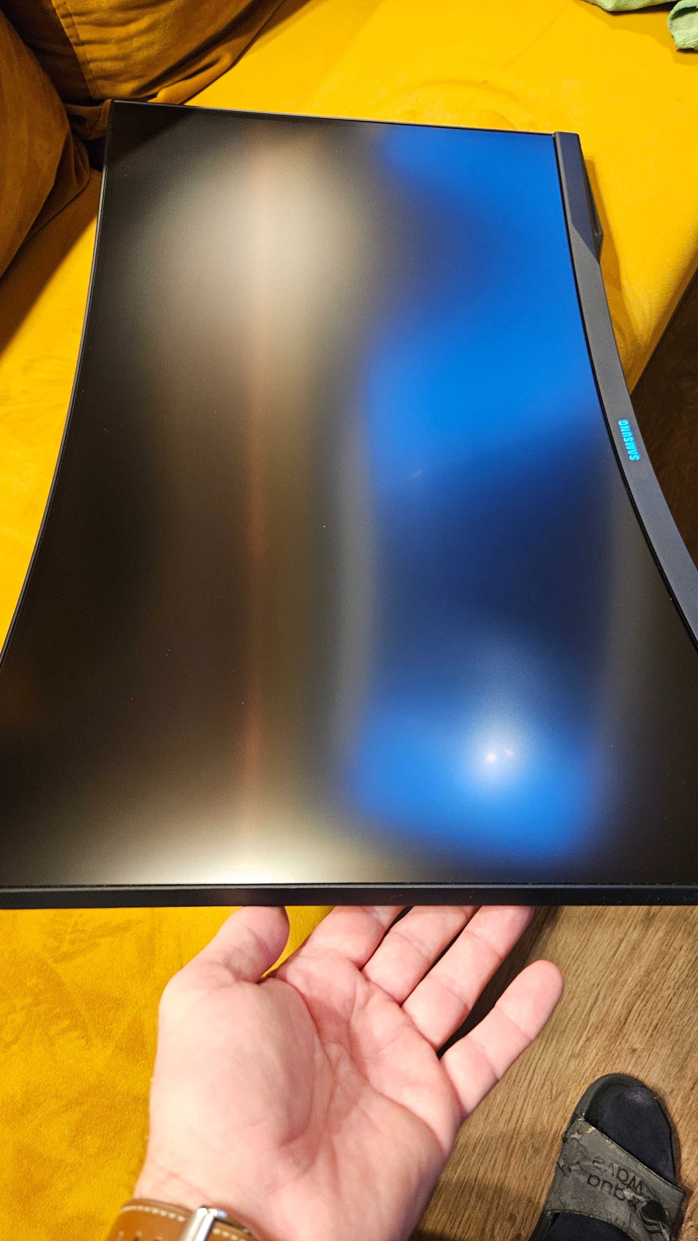 Monitor Samsung Odyssey G7 27'' zakrzywiony 240 Hz LC27G75TQSR