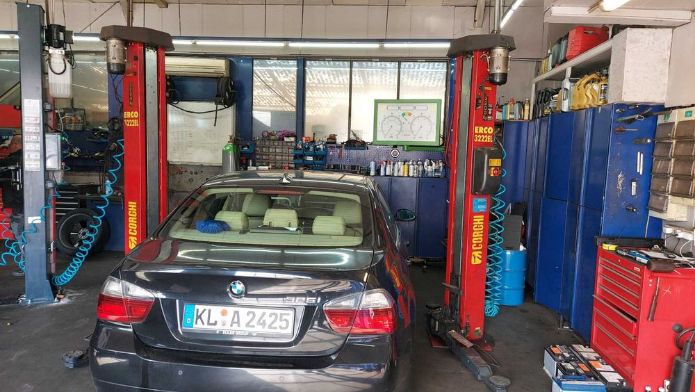 Podnośnik warsztatowy CORGHI 3222 CEL  3200 kg